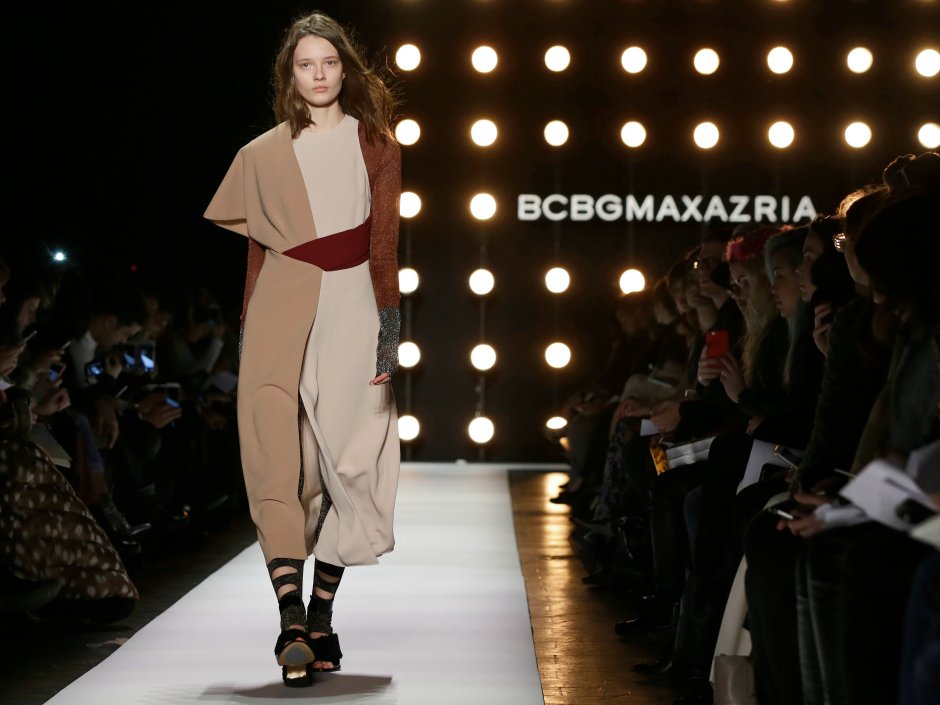 nationalpost's tweet image. Fashion house BCBG Max Azria to close Canadian stores as company files for bankruptcy ow.ly/Cjae309tPSS
