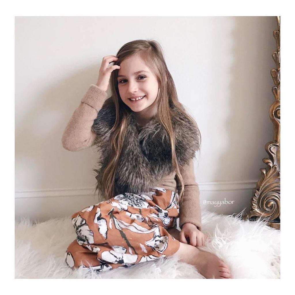 momekids123's tweet photo. Such lovely styling @mayyabor ! ❤#featherdrum Catalina Luxe Lounge Pants from our shop! #… https://t.co/i3J1m0Xfp8 https://t.co/gEYtRM5hx0