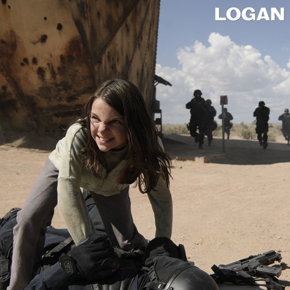 Конструкция to be good at. Дафни кин 2019. Мультяшка танцует. She is keen. Интересные хобби на английском.