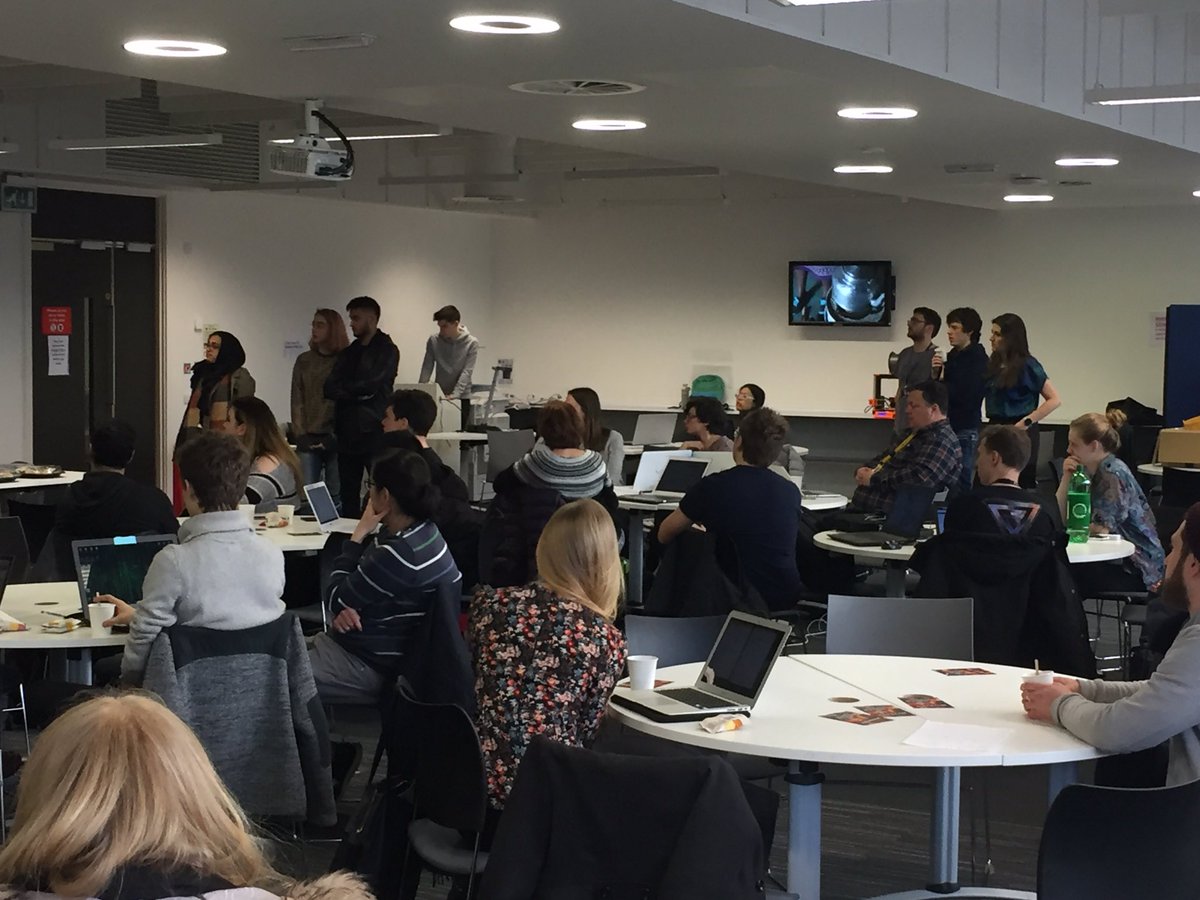 hipyliv's tweet photo. #Py4Sci @livuni @LivUniCTL. Amazing turnout for the #Megahive. People sure want to learn #Python https://t.co/FqCinsTQ9V