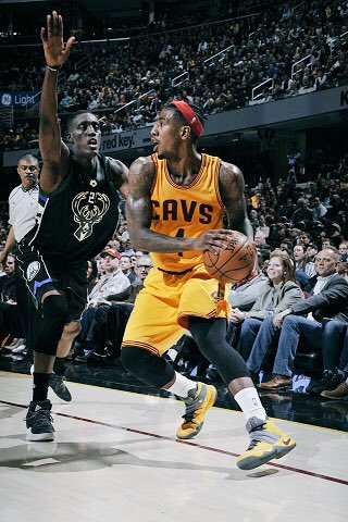 ShUmpdates's tweet photo. February 27th, 2017
Bucks vs. Cavaliers 95-102 https://t.co/MnwChogp60