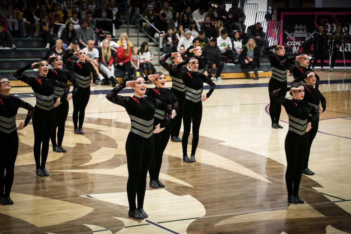 gilliankate_'s tweet photo. if you missed out on our amazing season come to our spring show - March 8th. (Tickets are 5$) come support your warriorettes❣️ https://t.co/N3d89KNyWT
