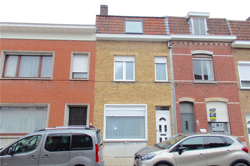 TOPPER!! Gezellige INSTAPKLARE toffe woning met 3 slk en TUIN! - 189.000? - Theodoor Sevensla immobeguin.be/nl/component/p…