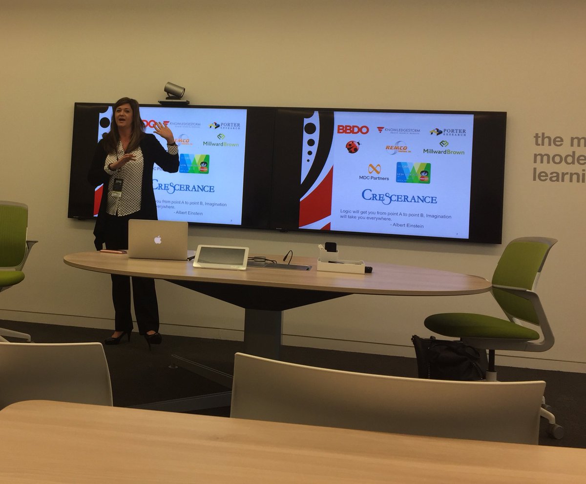 MarkHenryMedia's tweet photo. .@KatharineMobley from @Crescerance talks about the latest social media trends.#SMWIATL https://t.co/qScIPOjP1G