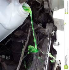 windshieldweld's tweet photo. #Windshieldweld offers free top-up of coolant in customer’s vehicle,Visit us -https://t.co/CZlZpaWPkc https://t.co/zJ4yim65Vl