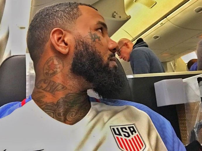 HHDN_Crypto's tweet photo. The Game Drops Meek Mill Diss Via Instagram Caption https://t.co/9QW2fbPuTH via @HipHopDX #Hiphop https://t.co/R4AKK5Bqgo
