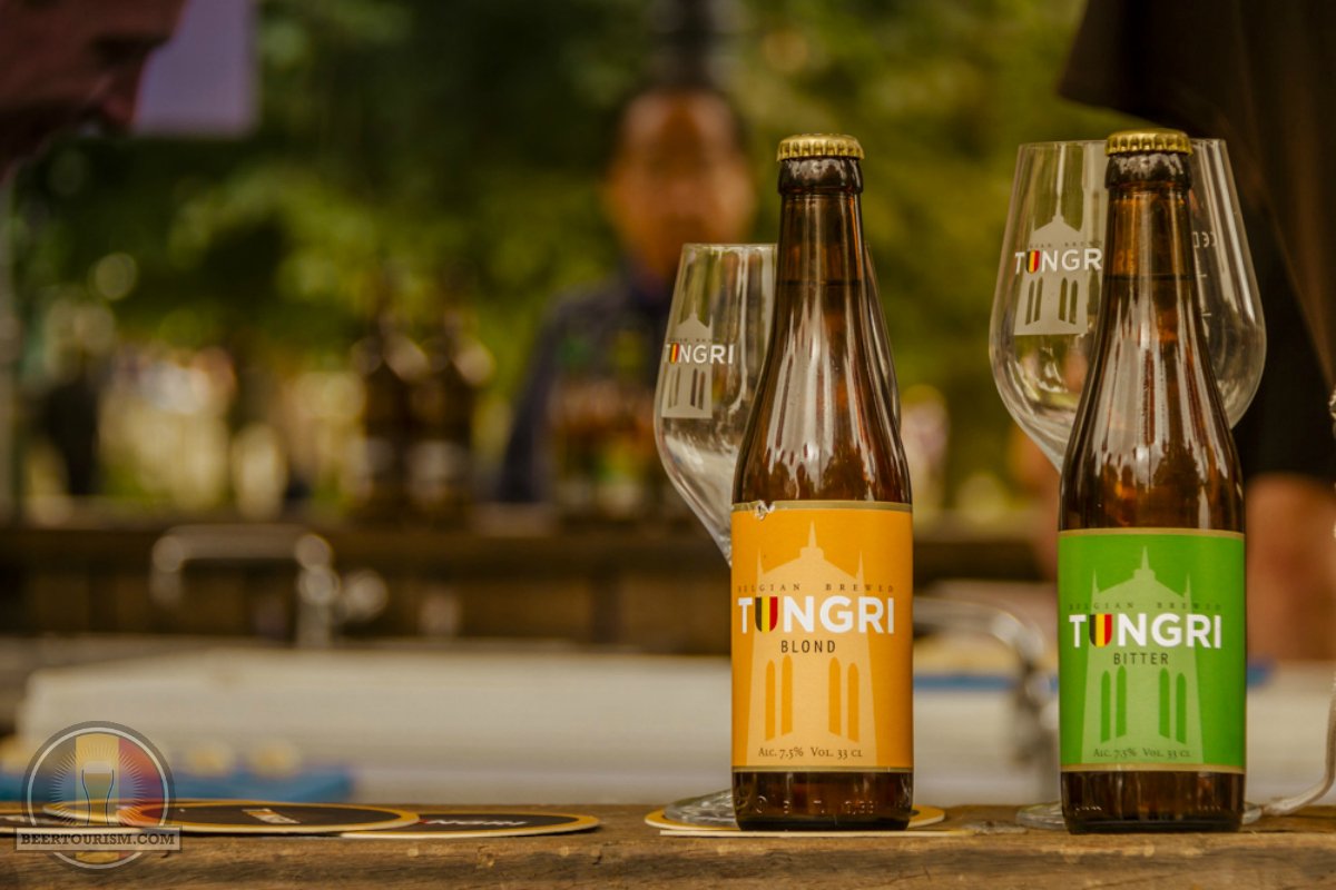 Beer_Tourism's tweet photo. Tungri Blond and Bitter, honouring the old city of #Tongeren. https://t.co/yRScwXFm81 #craftbeer #amburon #tungribitter #tungriblond #beer https://t.co/oA5r1tpqyX