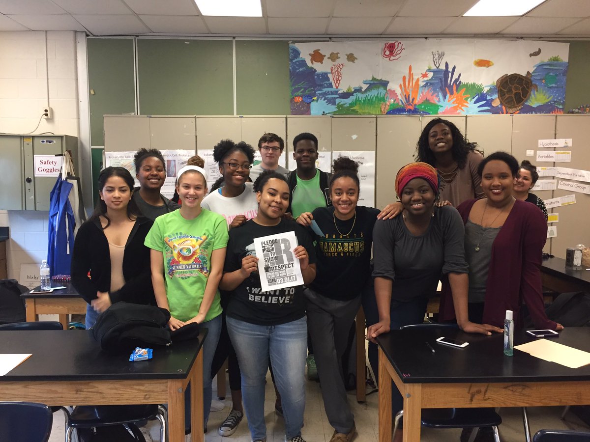 dhs_msp's tweet photo. Minority Scholars today spreading the word to end the word!!!
#SpreadTheWordToEndTheWord #dhsbestbuddies https://t.co/T1LDeVjtDh