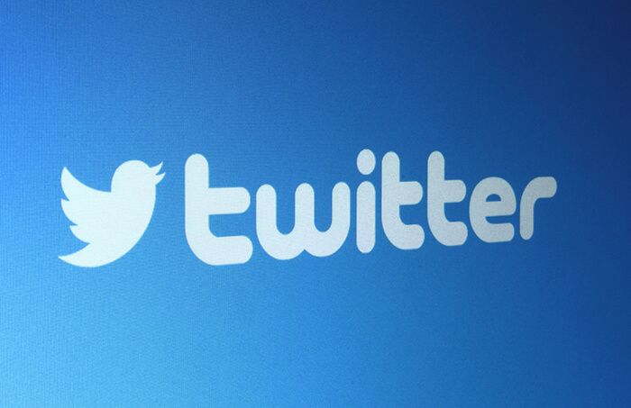 aulaCM's tweet photo. Twitter estrena mensajes directos con perfiles personalizados para empresas https://t.co/DDZ9PapRf0 vía @hoymkt https://t.co/vtuZ7iCfBX