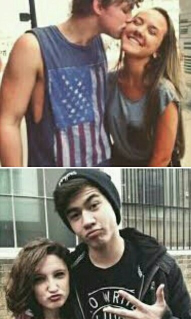 Gabi16_perfect's tweet photo. 🎤My motivation is @5SOS 🎤

🎤My world @5SOS 🎤

🎤 The culprits of my smiles @5SOS  🎤 
#Thanks5SOS 

🍀I will struggle to have this one day🍀 https://t.co/AYF58SdzRD
