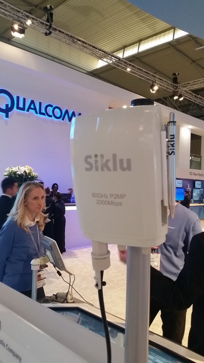 Siklu_mmwave's tweet photo. The all new #MultHaul at #mwc17  #Siklu #60GHz PtMP #wireless #mmwave Hall 3 at # Qualcomm https://t.co/oDOFAdVPar