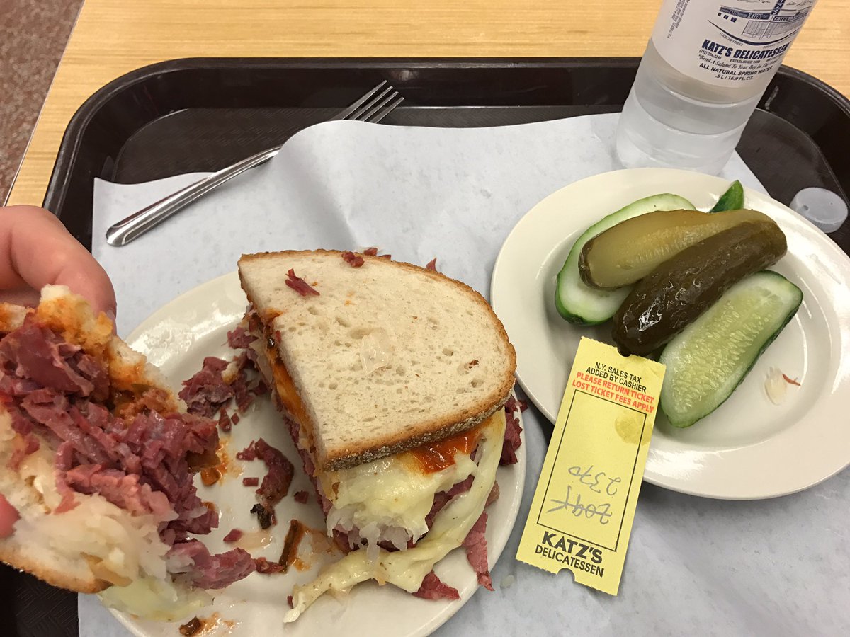Timgenis's tweet image. Best deli in NYC