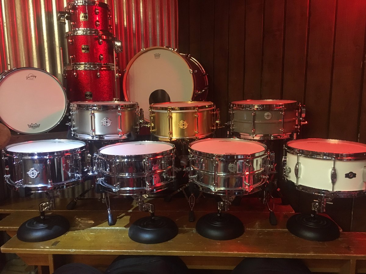 ElleAdrum's tweet photo. @Dunnett_Classic new snares in store today check out my blog and see which is your favourite... https://t.co/VhVPl5isi1 https://t.co/0CSaLgPcmS