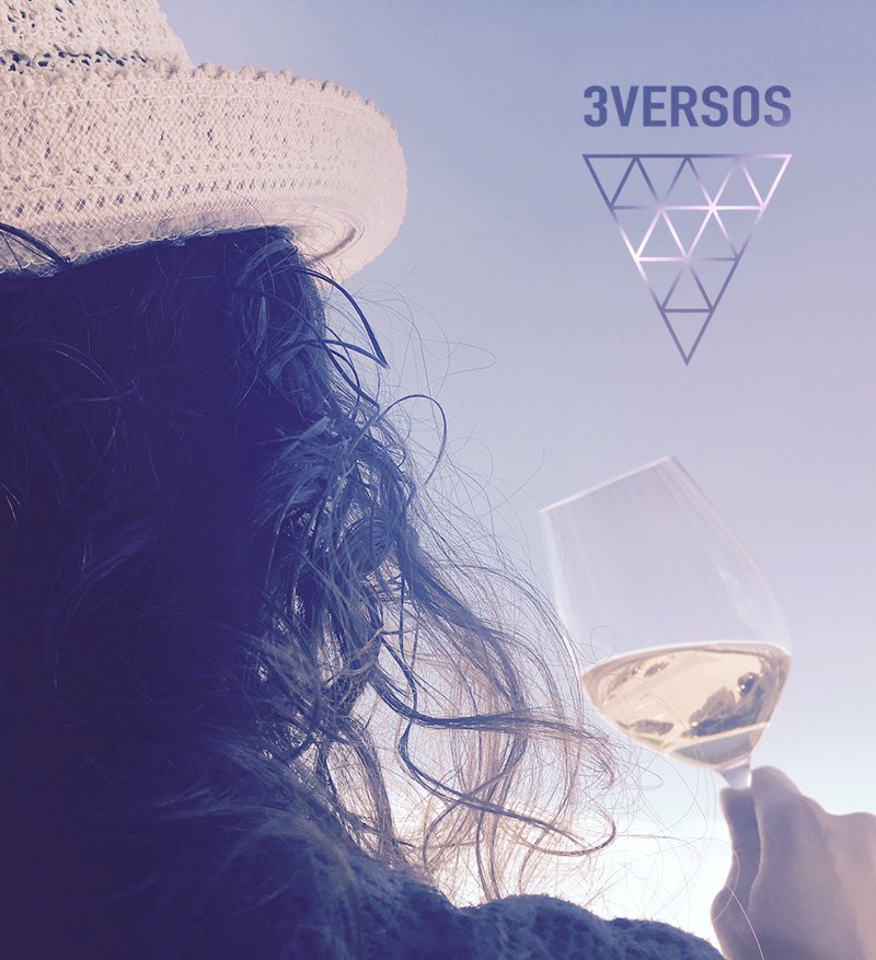 3VERSOSCOM's tweet photo. Muy pronto tú también podrás disfrutar de #3versos. Síguenos en nuestro Twitter y se el primero en enterarte! #SemiDulce #Blanco #Rioja https://t.co/a4R0rXjyrN