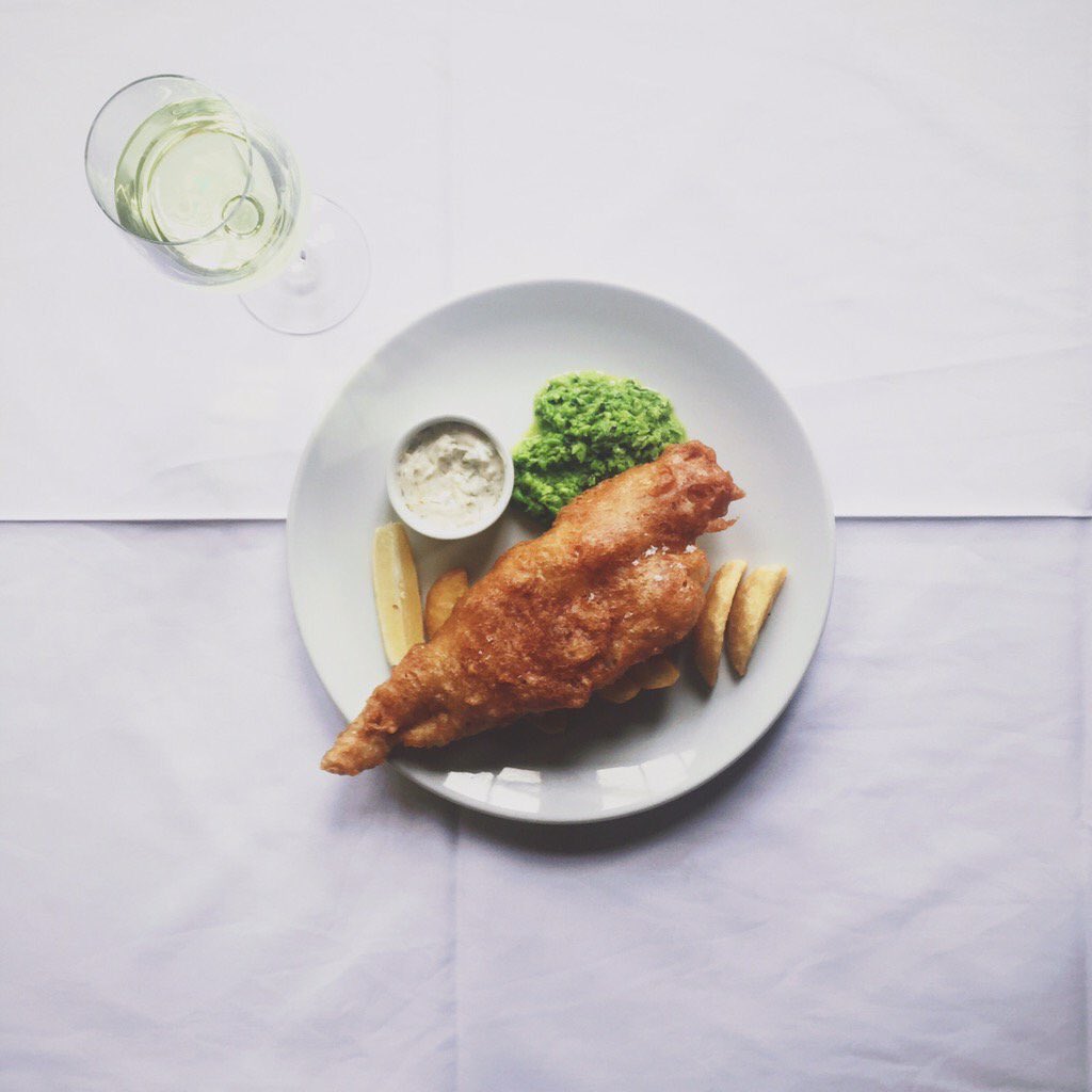 Off to the <a href="/TheatreRBath/">Theatre Royal Bath</a> ... try our Pre-Theatre Set Menu, served 5:30-7pm 2 courses £14.50 3 courses £19 🍽🍷🎭