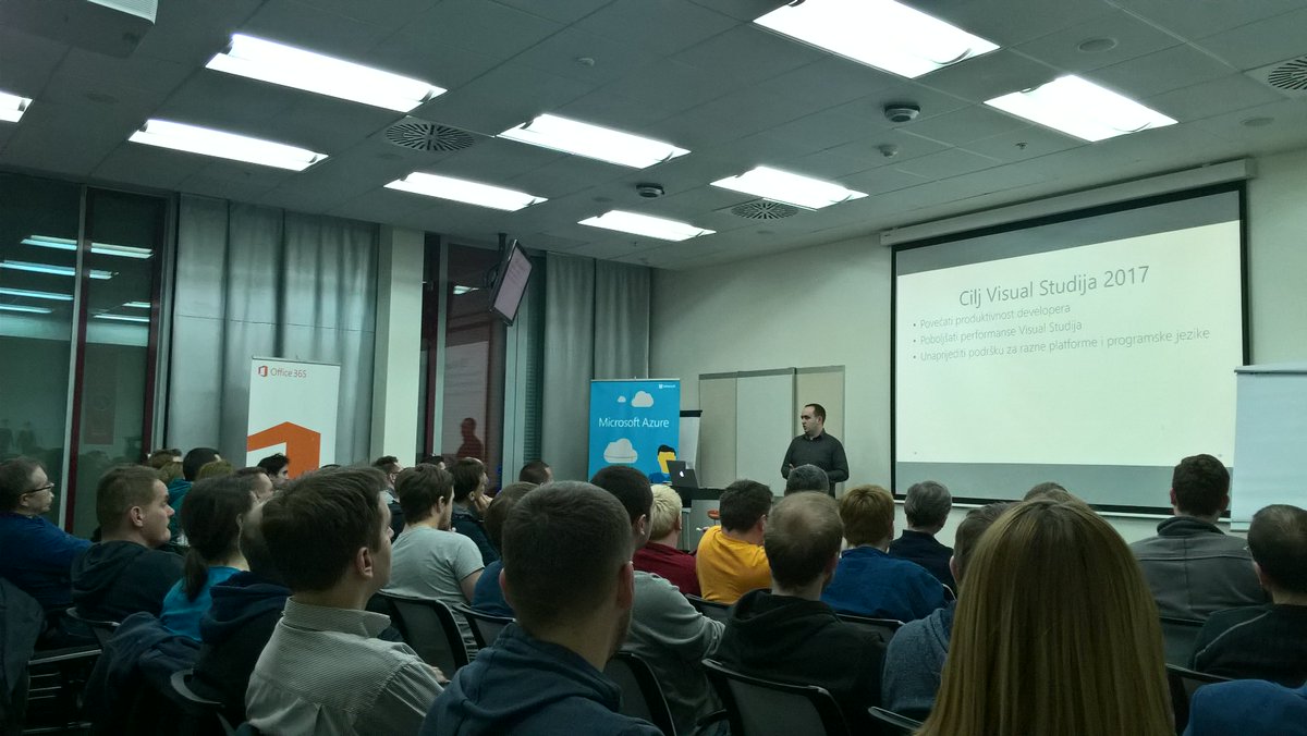 Gogzs's tweet image. hej @pgdotnet greetings from the Zagreb MS Community dev meeting! :D
