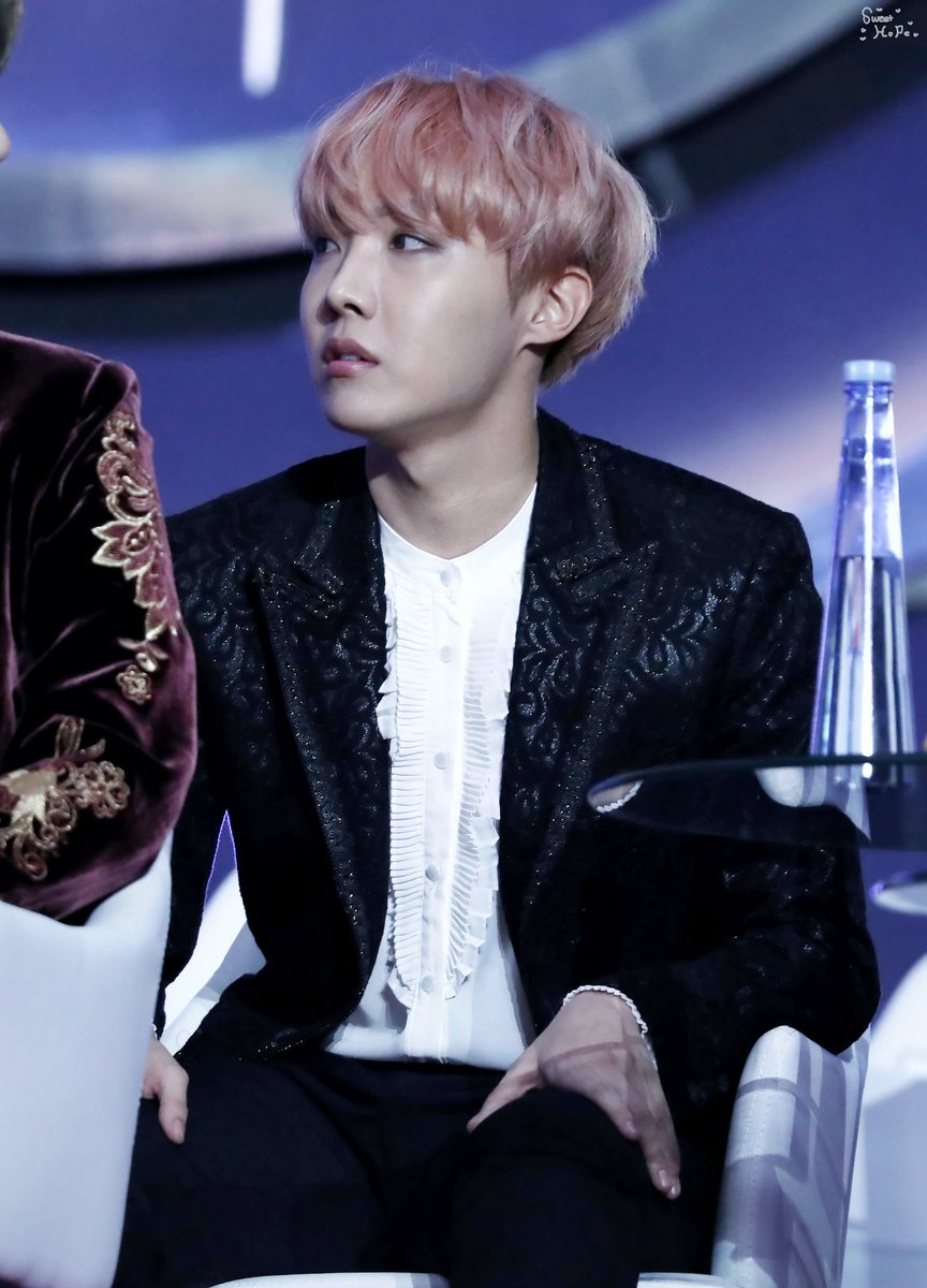 170114 골든디스크  <a href="/BTS_twt/">방탄소년단</a> 

#홉나잇 

#BTS #방탄소년단 #JHOPE #제이홉 #홉이 #호석