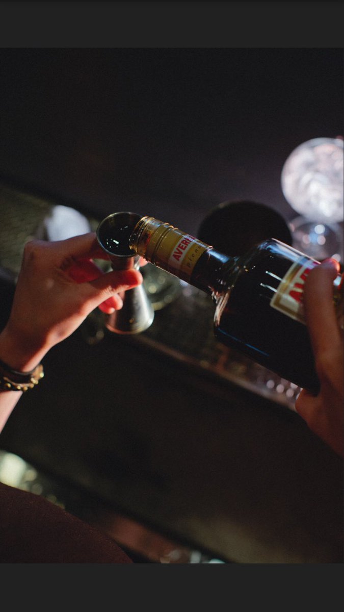 ROBARnooga's tweet photo. Don't let the weather stop you! Come and  enjoy a #classicocktail at 5:30 tonight! #averna #cheers #ROBAR #bottomsup #wednesdate https://t.co/k1ZUf6HXON