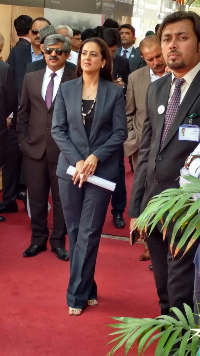 MuznaEbrahim's tweet photo. Hosted the #ASFairportResidencia and #WorldGroup inaugural ceremony this morning. #ASFfoundation #MoC #presslaunch @bizmaxtv @showbizpak https://t.co/QDh26loY1Y