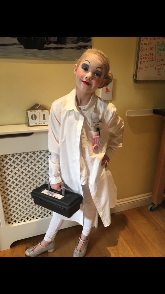 darrendecar's tweet photo. Darcie as Miss Root @davidwalliams @achrisevans #WorldBookDay https://t.co/1yjERQdKNe