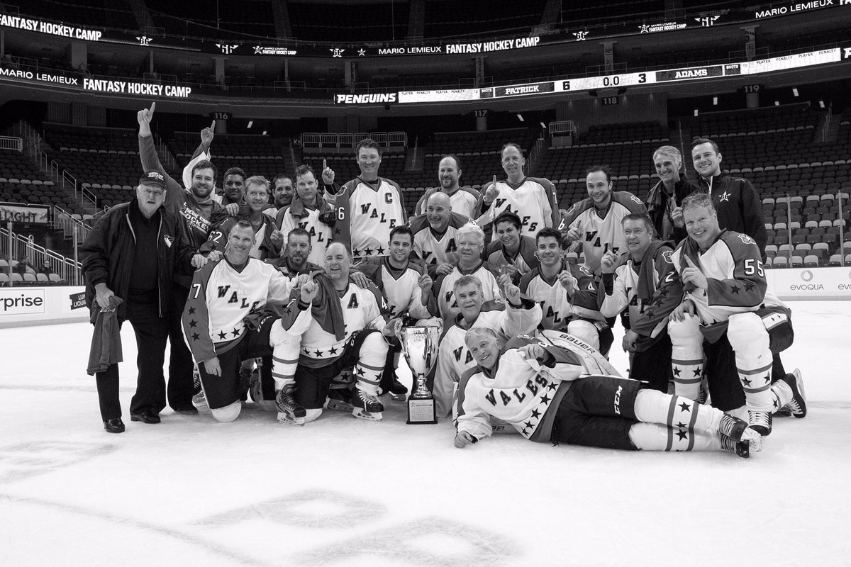 MarioLemieuxFdn's tweet photo. Congratulations to our 2017 winners of the Mario Lemieux Foundation Fantasy Hockey Camp! #camp66 https://t.co/2QPdDlGWEm