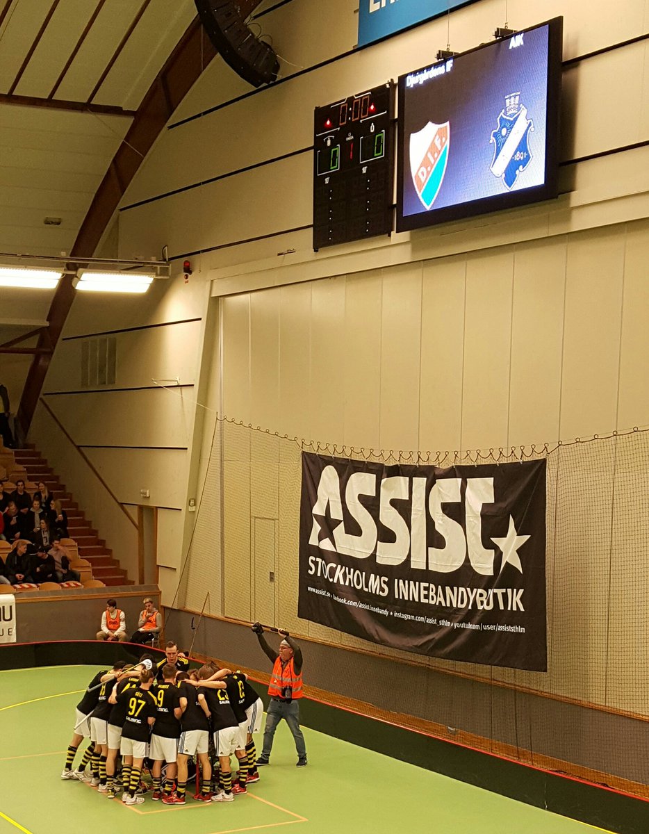 InnebandyAIK's tweet photo. Dags för årets match! #AIK #dmfinal https://t.co/vGTaP3sT7I