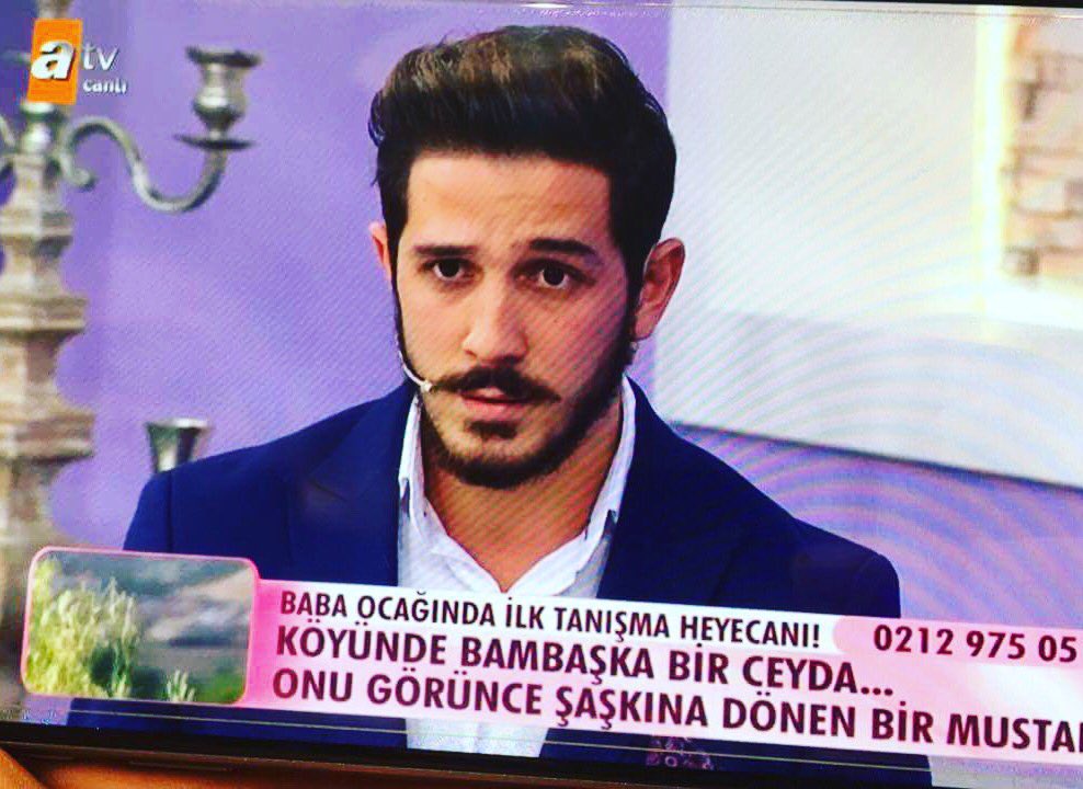 Sergenakyuzz's tweet photo. #esraerol #atv ☺️ https://t.co/SQkPrK2n1s
