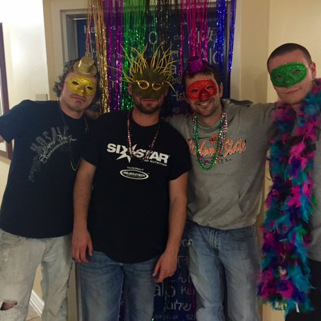 CWARDMORE's tweet image. We are celebrating Mardi Gras everyday!!  Check-in with a selfie and earn rewards points like these guys did!!
#CandlewoodLife