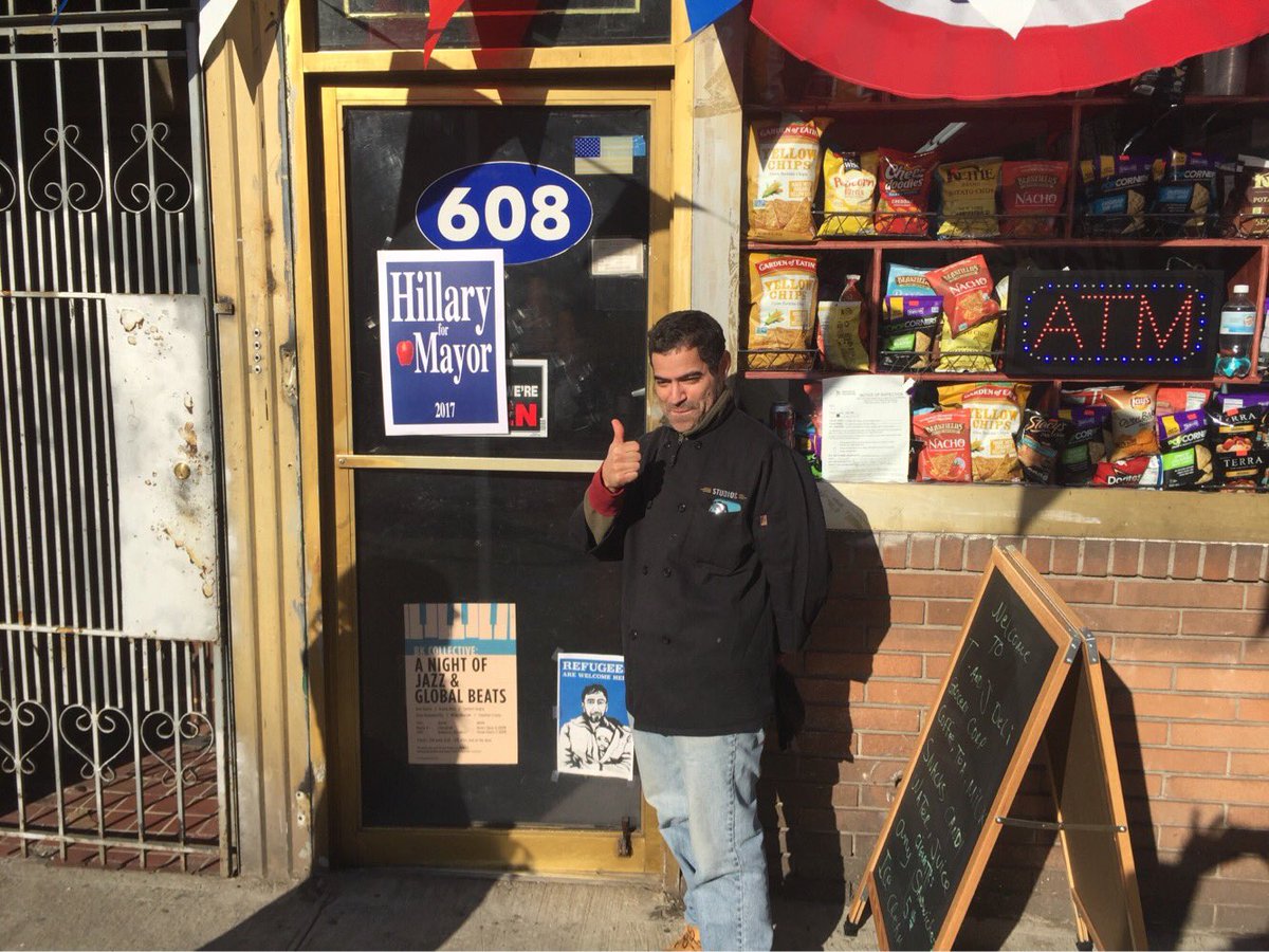 alexpreditor's tweet image. "Hillary for Mayor" signs spotted in NYC.