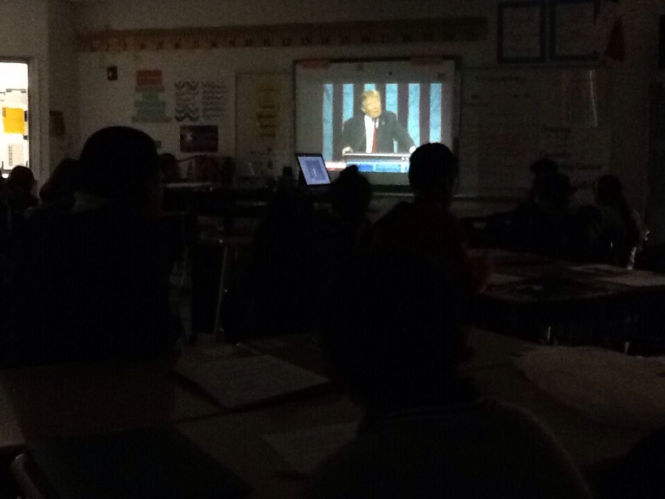 Coop5thGrade's tweet photo. #coop5thgrade Donald Trump Not Being Truthful 👱🏻👱🏻👱🏻😔😳 https://t.co/KCFKgtjhlQ