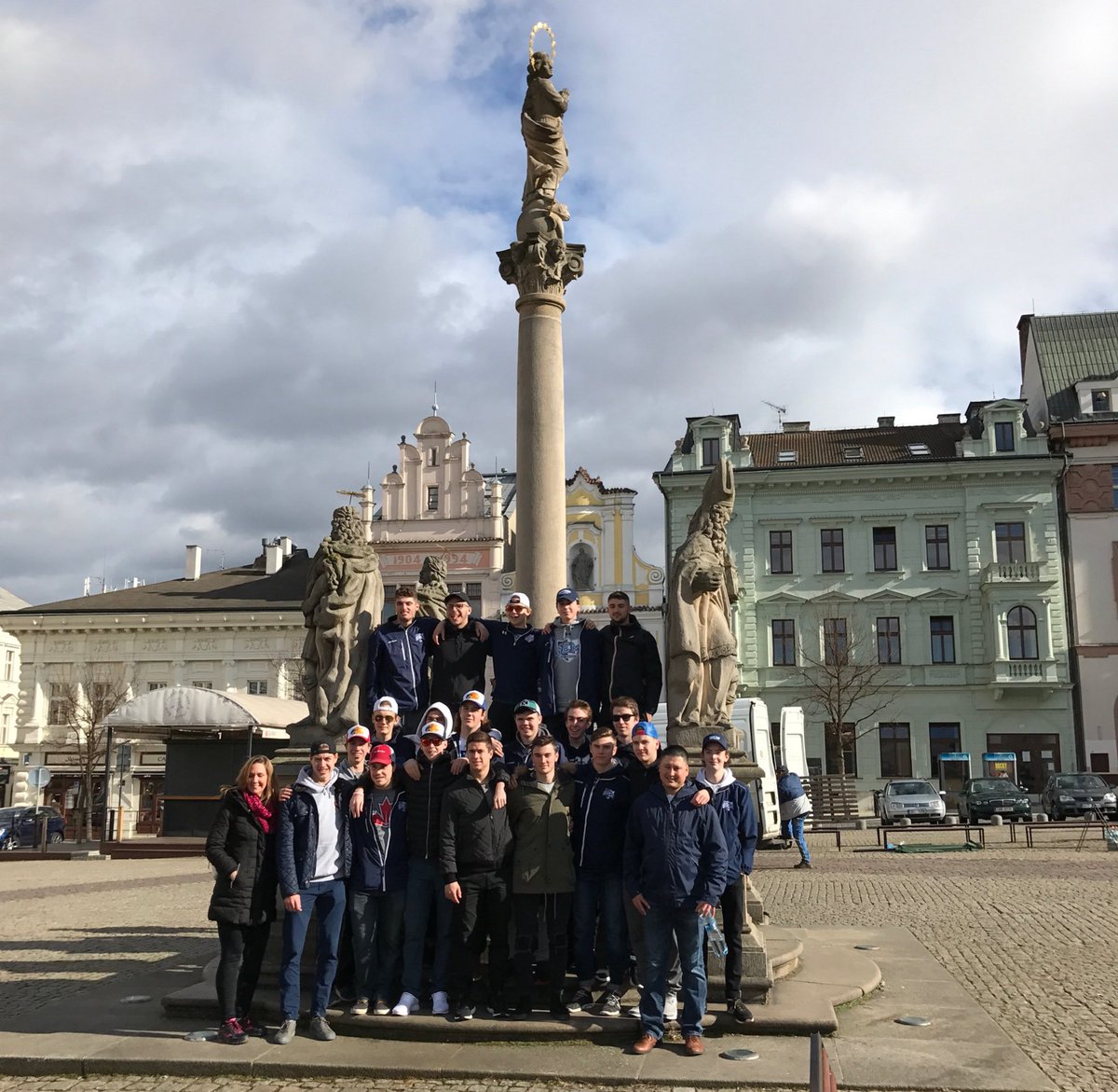 SemHockey's tweet photo. Little bit of sightseeing in Kolín today, hometown of our very own @Rich_CZ ! #SpotTheBlueKnight https://t.co/gG3ZFf9IXN