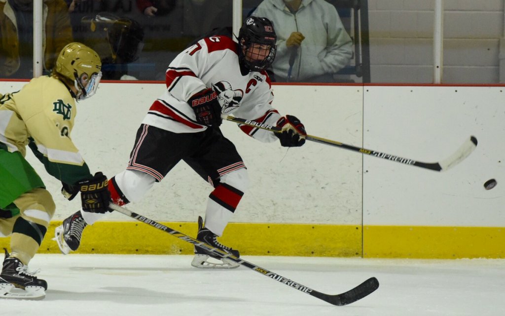 HANNetworkCT's tweet photo. Here's your live/on-demand link to watch FCIAC hockey semis: #2 New Canaan vs. #6 Greenwich at 8 PM https://t.co/bgm6khhii5 #cthk https://t.co/AFQsWyCgox