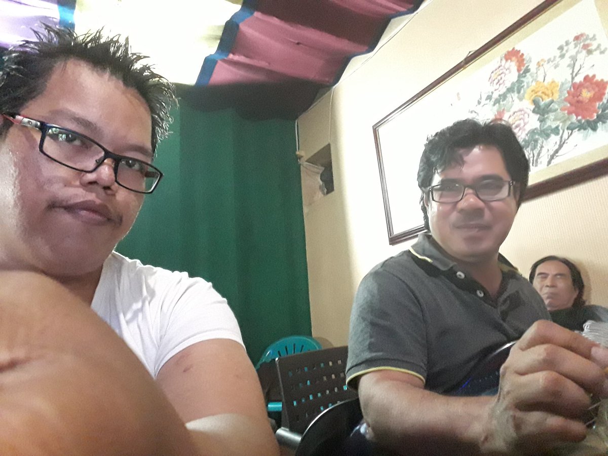 adhit tweet media