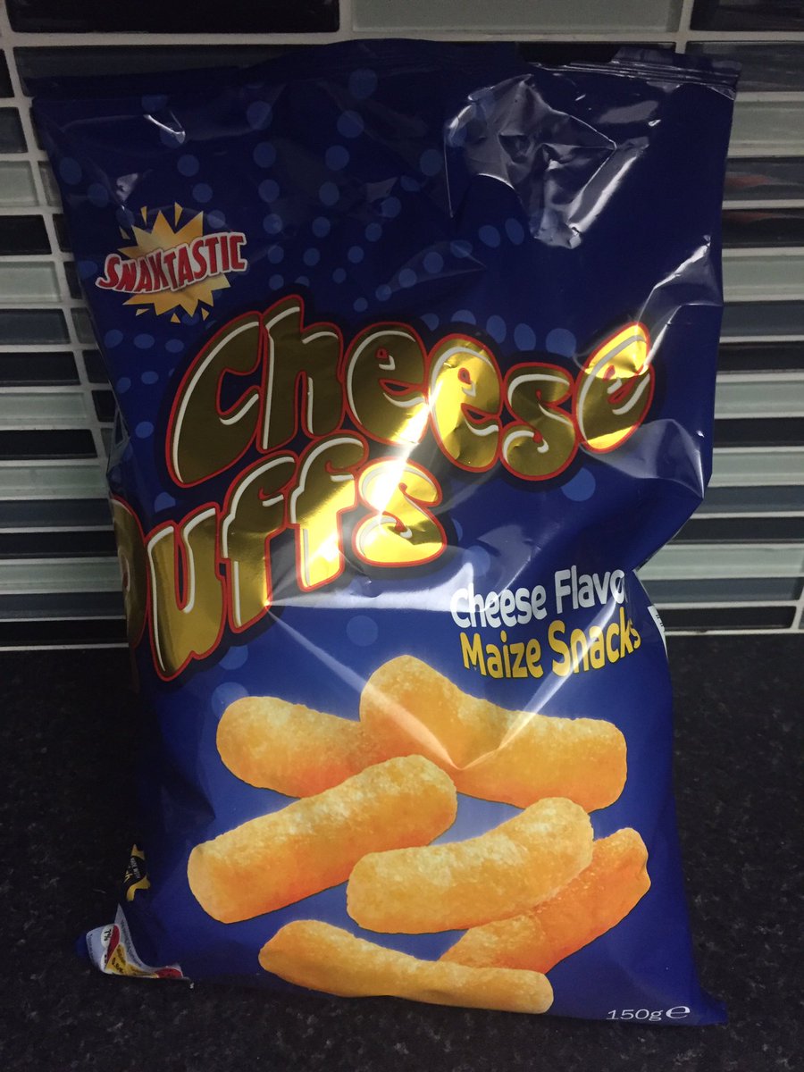Samwhiplash's tweet photo. Omg these are fantastic @lidl_ireland  #cheesepuffs #Snaktastic and #vegetarian too 🎉🎉🎉   But how do I stop myself eating a whole bag 😍 https://t.co/354kESdQeS