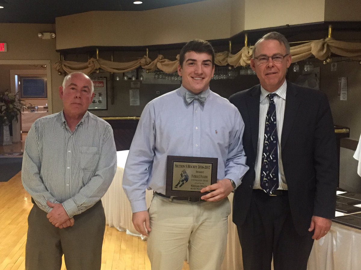 RH_Hockey's tweet photo. Congratulations to Keegan White on receiving the division 1 sportsmanship award! https://t.co/59EZFRVqxd