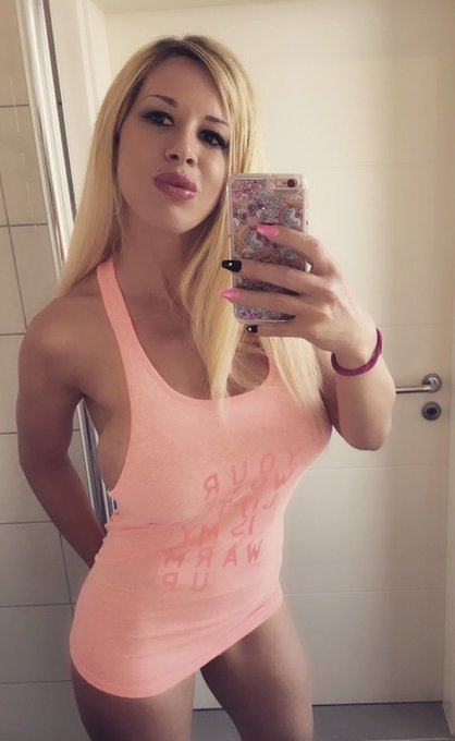 💋💪✅ https://t.co/gFJwHRrkNW<a href="/tag/einen"class="tags"><span>#einen</span></a>