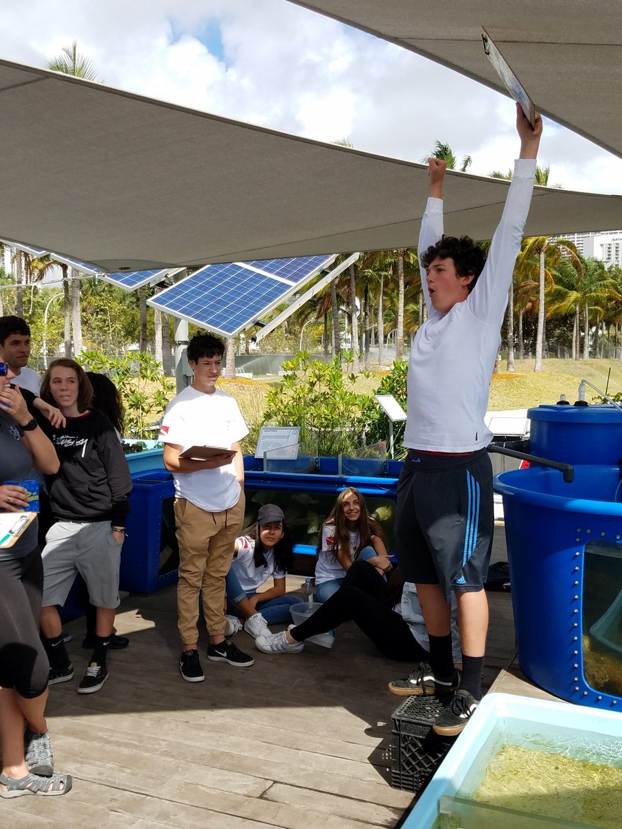 MrSalisburyMBSH's tweet photo. GreatDay @MiaSciBarge #AuthenticLearning #OutdoorClassroom @mbshSCUBA @MDCPSSTEAM Thanks to @mbseniorhigh @seandad58 @bccespedes @1pamtaylor https://t.co/9pFad6v2Vz