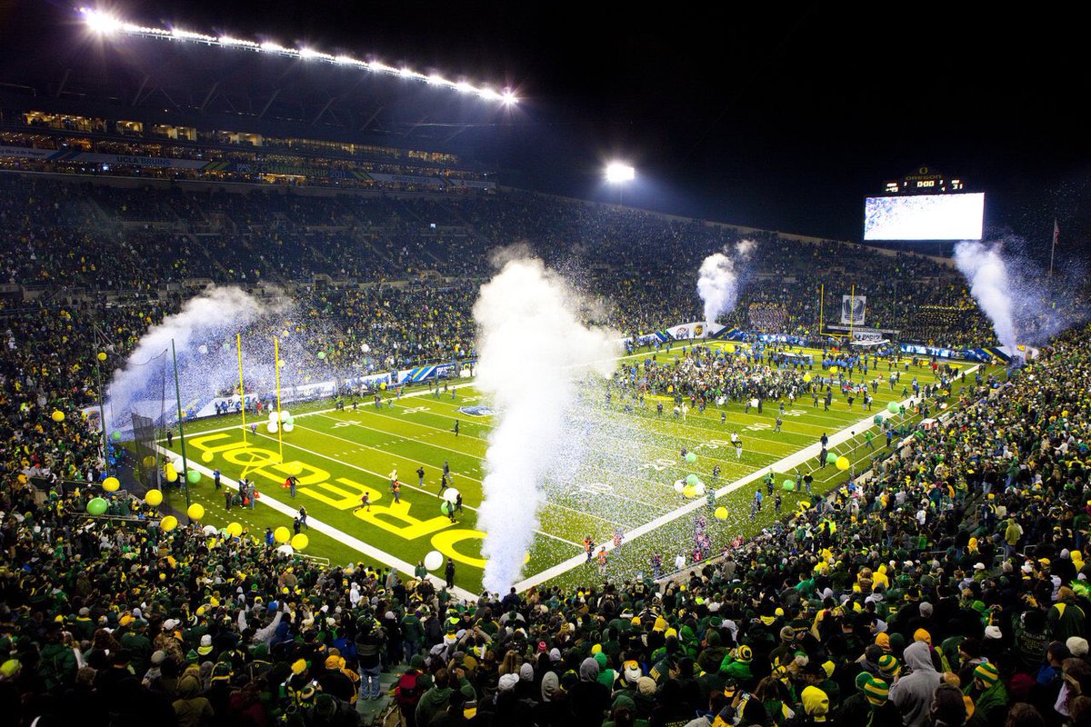 Extremely proud to announce an offer from the University of Oregon! #GoDucks