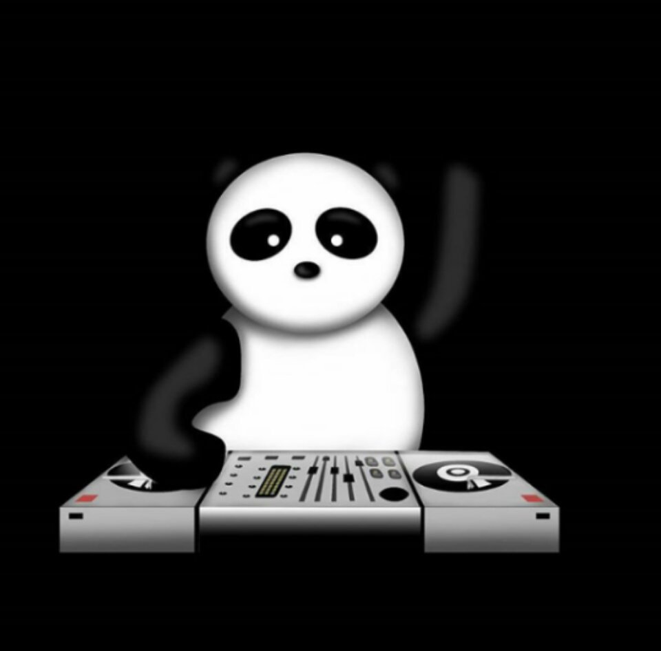 Who's the DJ behind the Track 5 More Hours ft. <a href="/chrisbrown/">Chris Brown</a> our Client <a href="/Deorro/">Deorro</a> his #Pandamoji app update is now live!
itunes.apple.com/us/app/pandamo…