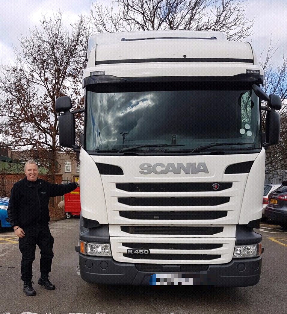 Derbyshire Roads Policing Unit tweet media