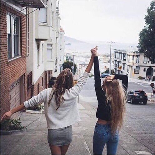 _Soyrealnoperfe's tweet photo. Todo seria mas fácil si mi mejor amiga, fuera mi vecina.😔 https://t.co/GB18PsqjBf