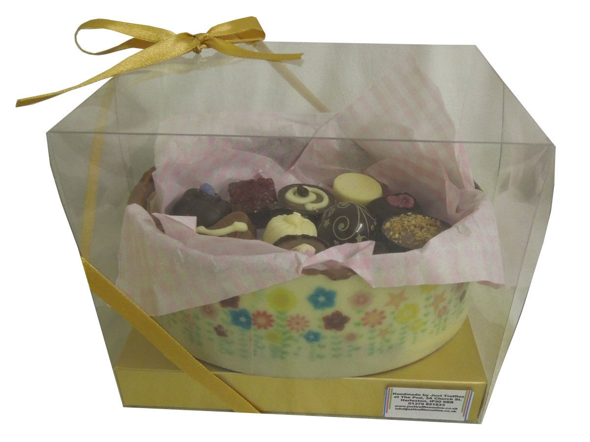 TrufflesByHand's tweet image. Great mothers' day gifts at The Pod, Harleston. Chocolate &amp;amp; flowers in one!