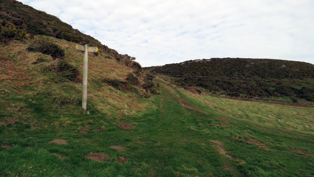 WalkNorthWales's tweet photo. Walked a section of Wales Coastal Path today Mynydd Gilan / Porth Neigwl #Gwynedd, #NorthWales Stunning vistas more: https://t.co/ntyK6Gaqmm https://t.co/SuqXp1dC5x