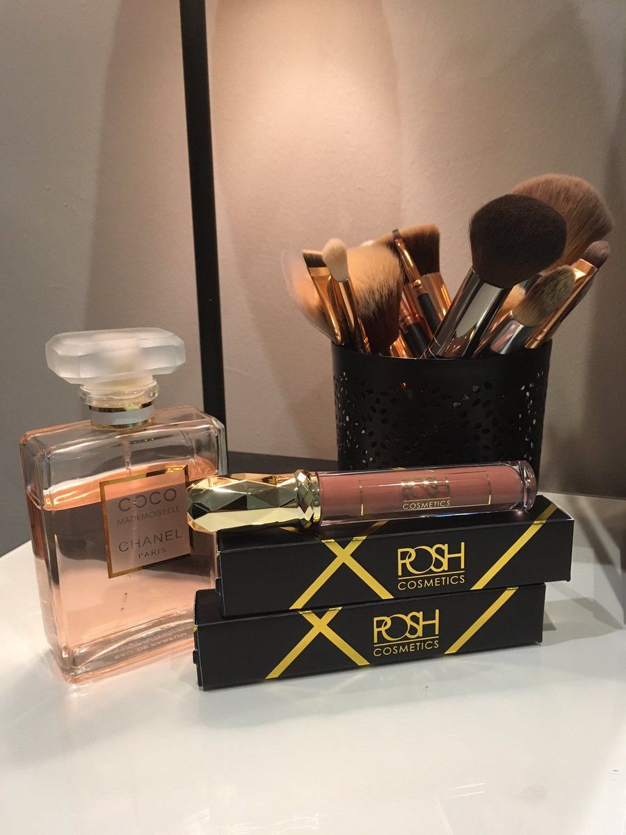 missynida's tweet photo. #poshlola #lotd Thank You @nikiangsuai #poshcosmetics lovin it! ❤️❤️ https://t.co/GneyCxNYD2