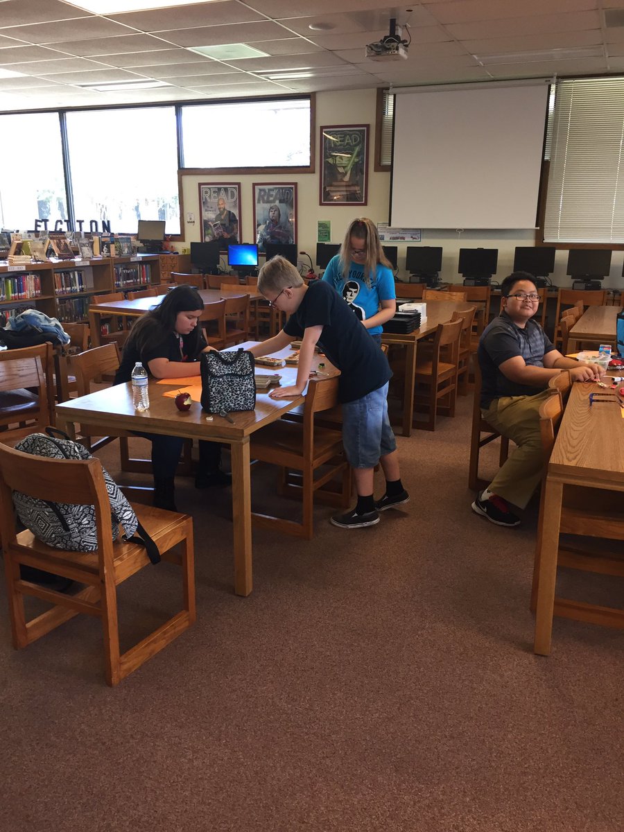 CDFulkesLibrary's tweet image. #Lunchandlearn today with Little Bits playground! #LibrariesRRock