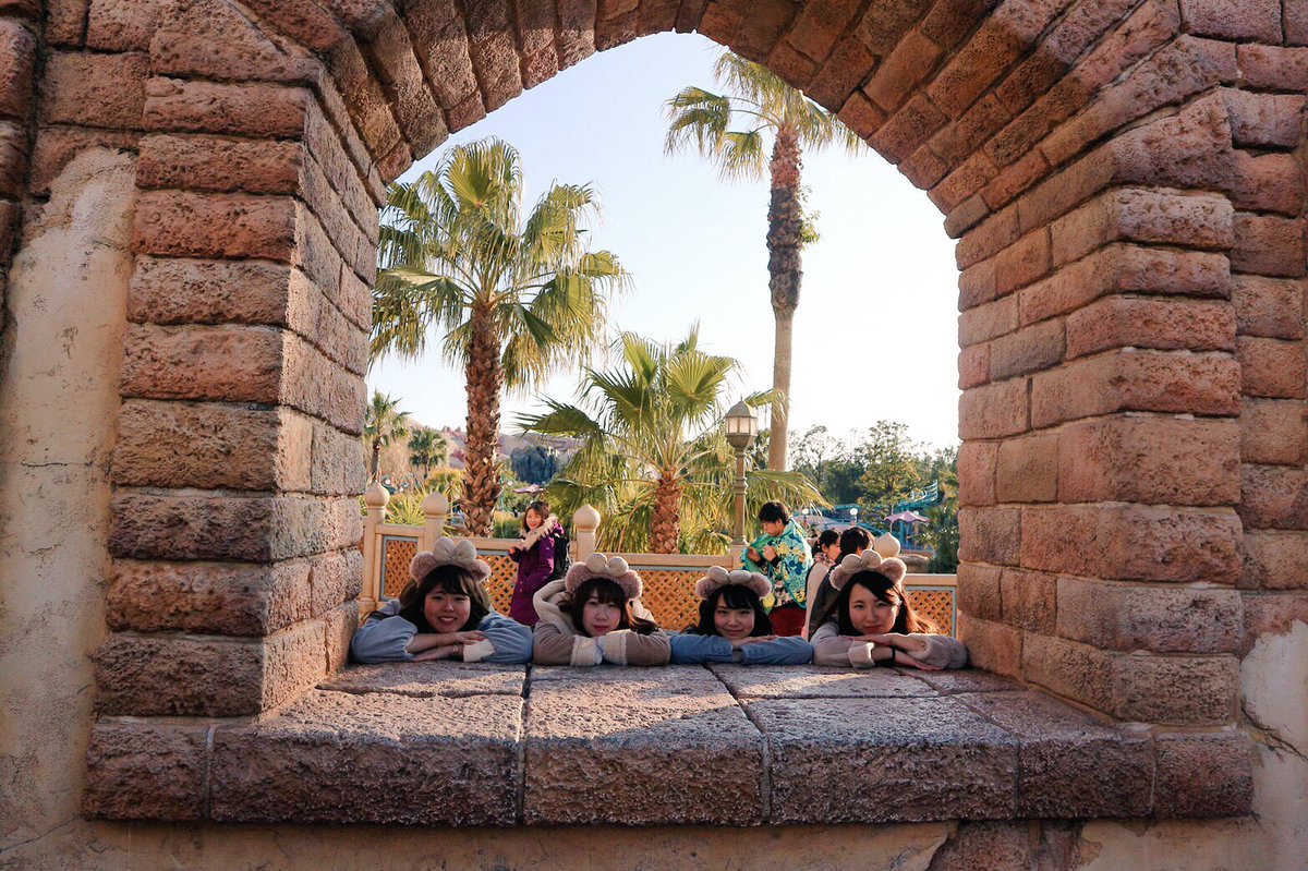 nabe__2's tweet photo. コメディズ最高に楽しかった件！！🏰 https://t.co/yhdFcSmvOr