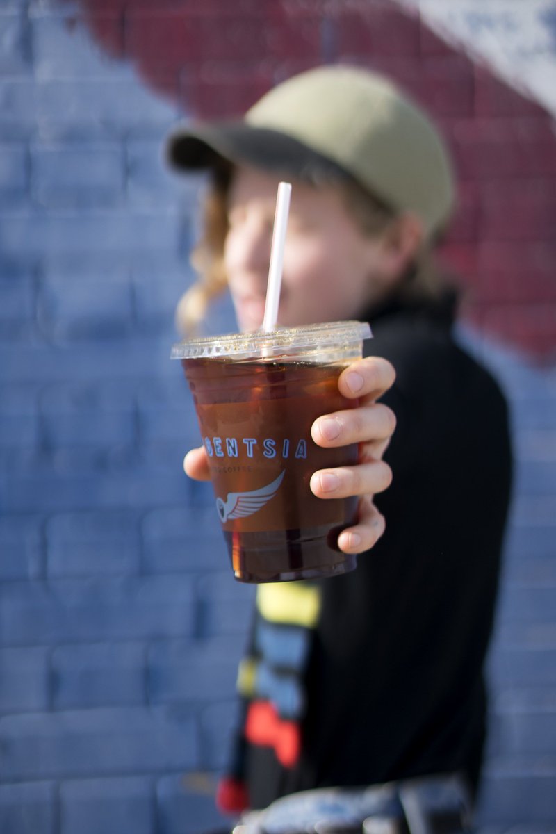 Intelligentsia's tweet image. Let Cold Brew season begin! #SpringIn5Words