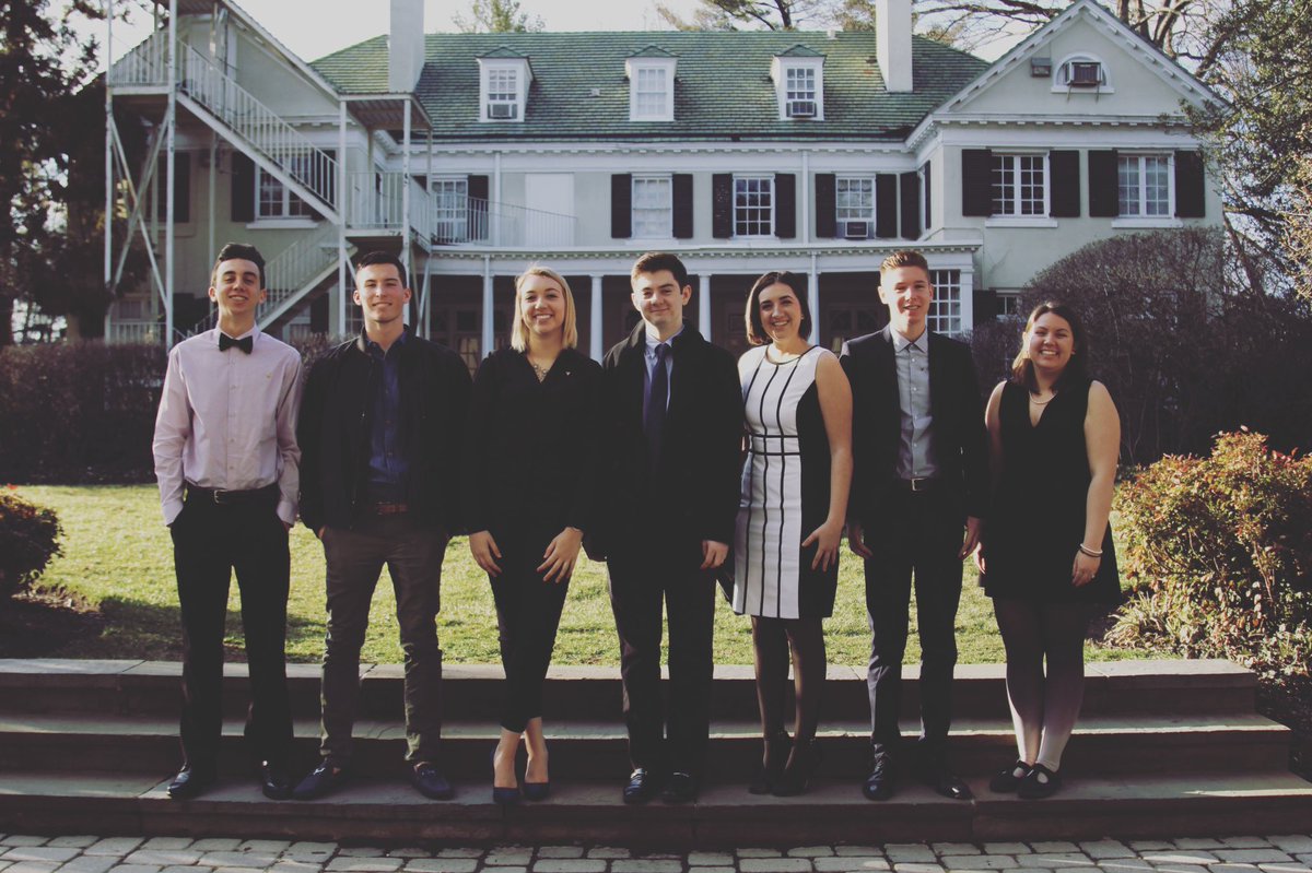 Congrats to our new pledges for Spring 2017! #ΔΣΠ #PhilaU