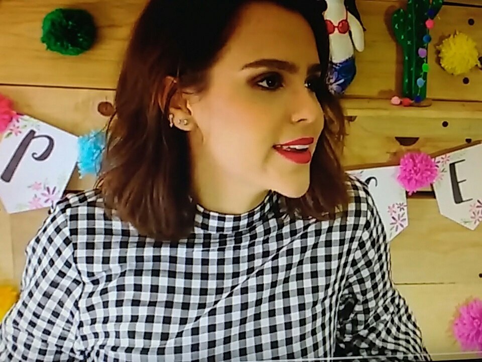 MariaCa81746049's tweet photo. @yuyacst Me Encantó Tu Video.
Cuando Vas A Venir A Colombia https://t.co/Em6xBx6kRf