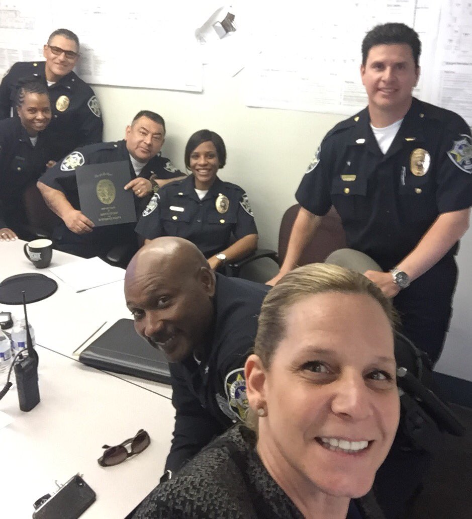 MFreemanvegas's tweet photo. Congrats Lt. Russell! Recognized internally&amp;by @CityOfLasVegas MuniCourts!~Always planning, preparing &amp; delivering! https://t.co/arwnbTOCrh